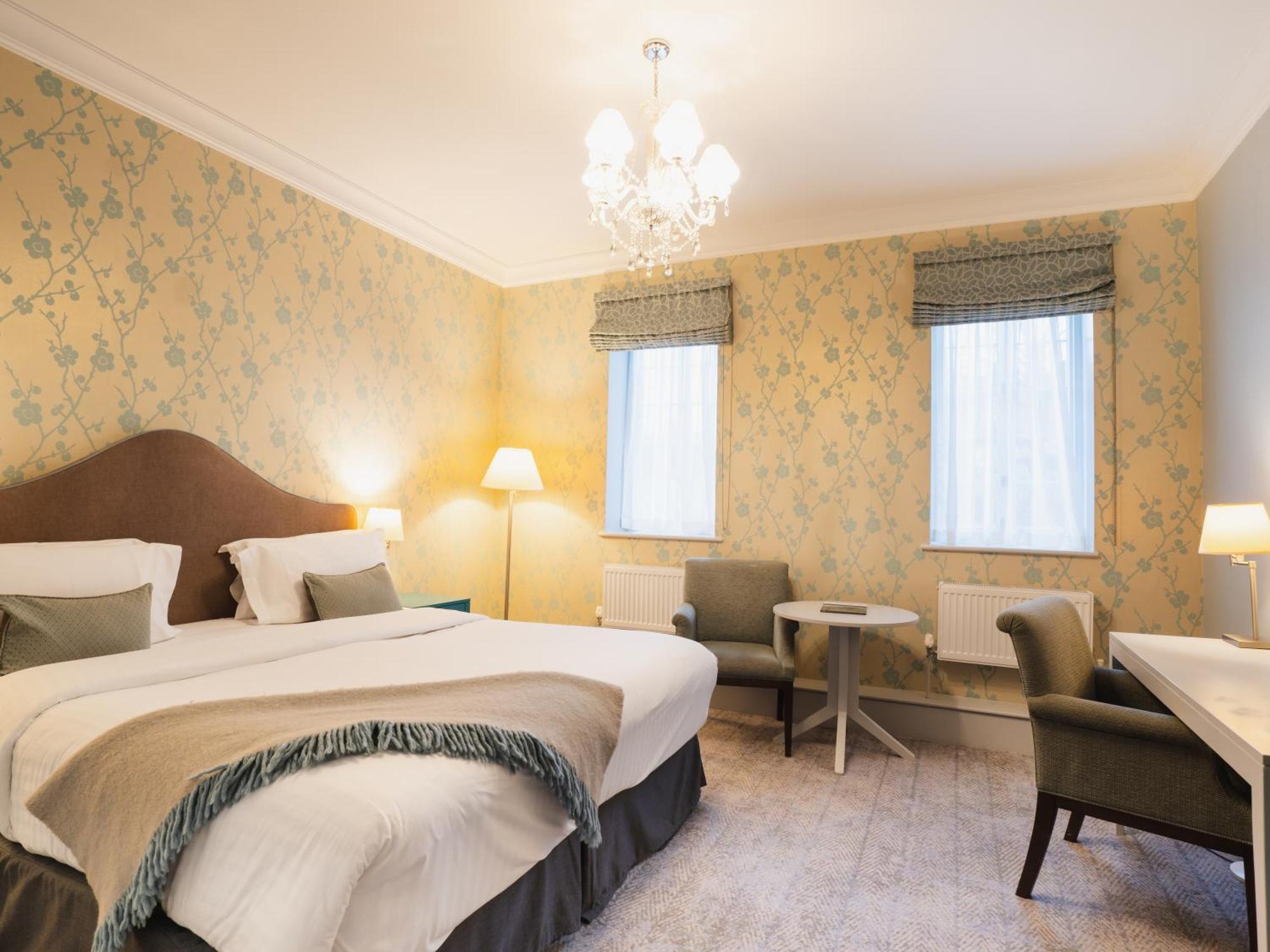 The Wood Norton Hotel อีฟแชม ภายนอก รูปภาพ