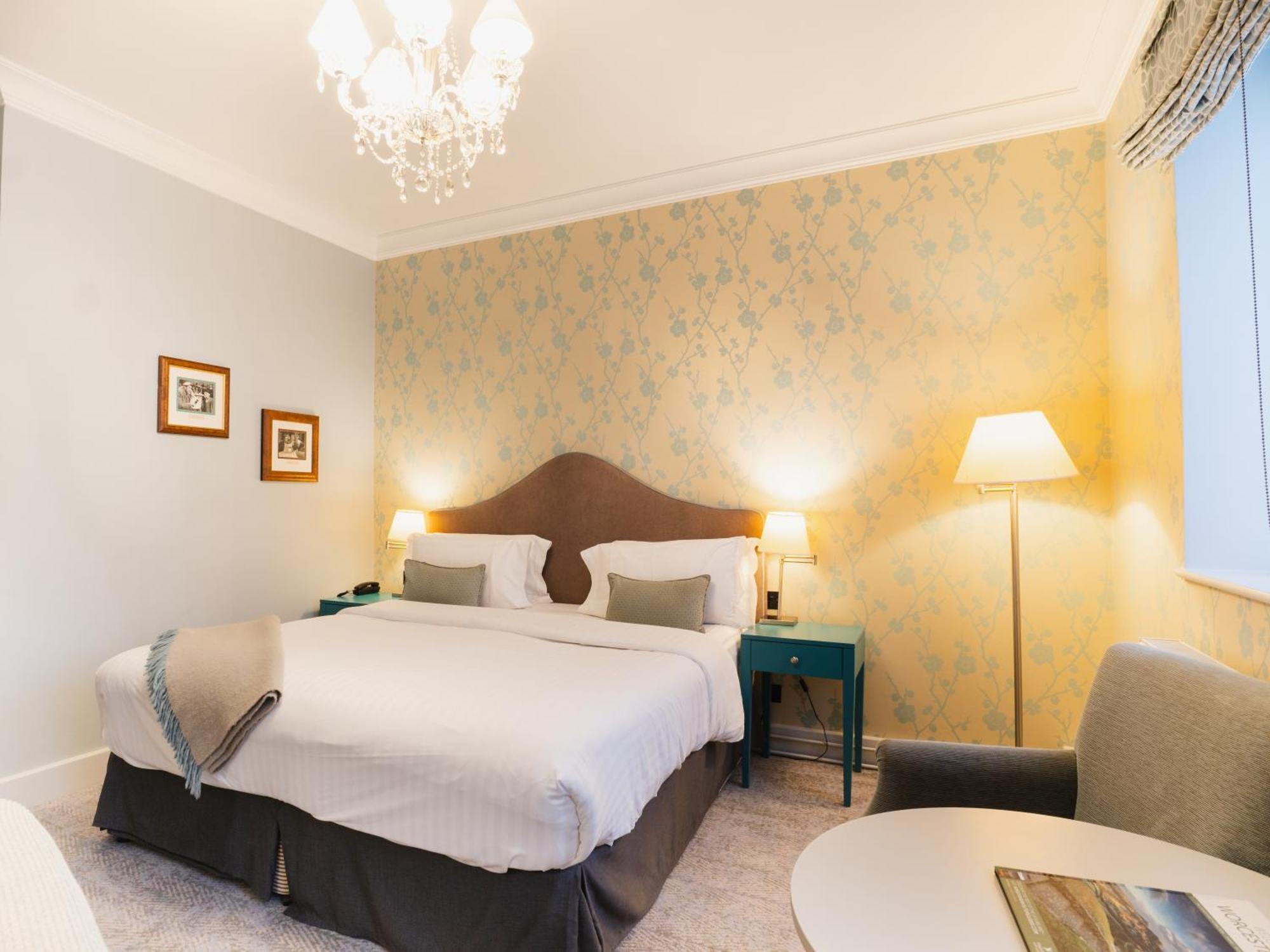 The Wood Norton Hotel อีฟแชม ภายนอก รูปภาพ